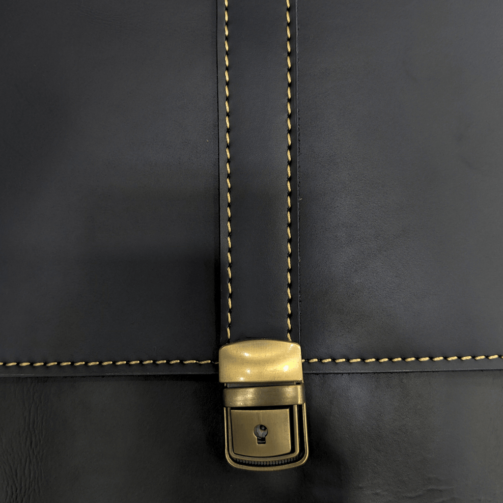 Leather Messenger Bag - Black