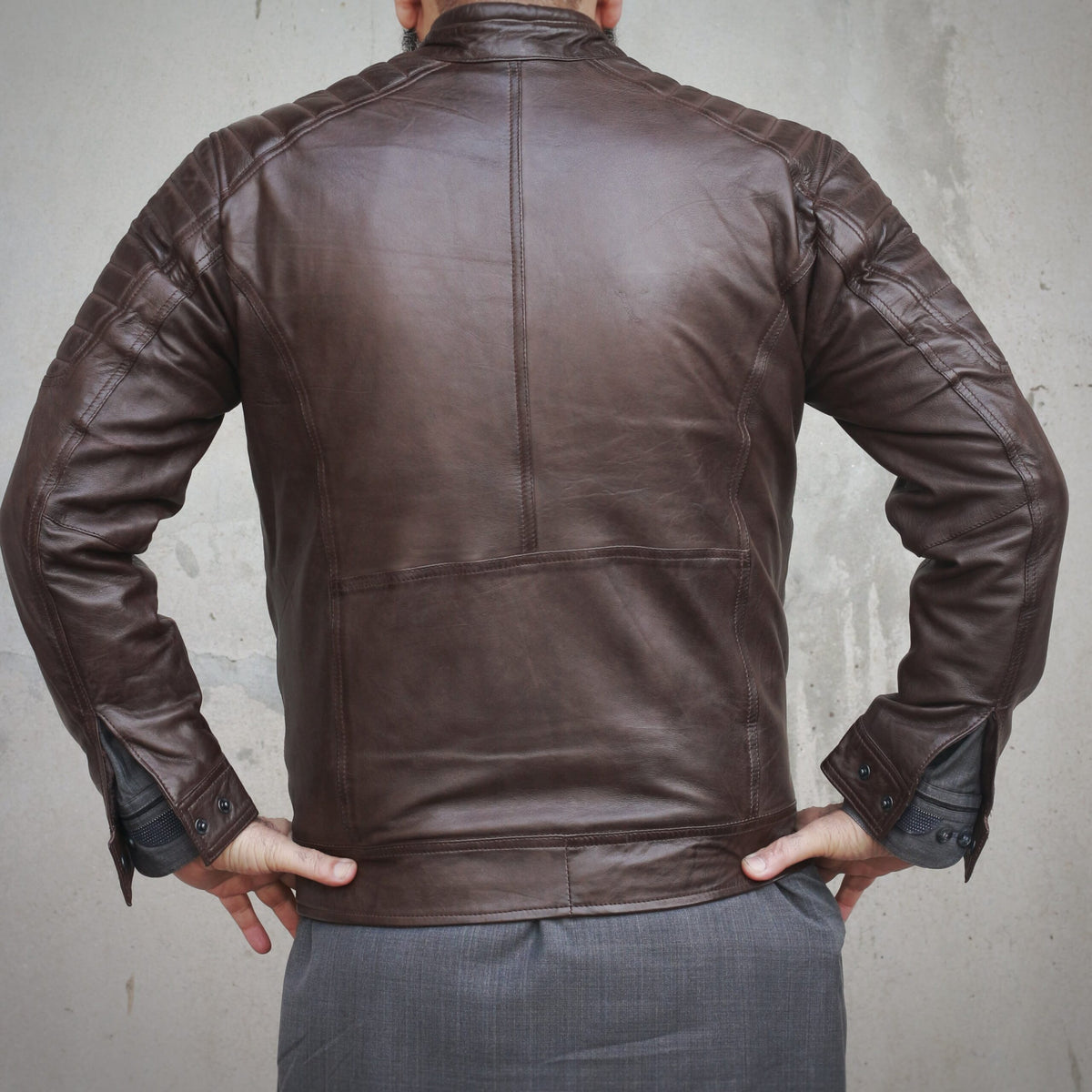 Vintage Carhartt Jacket - chocolate